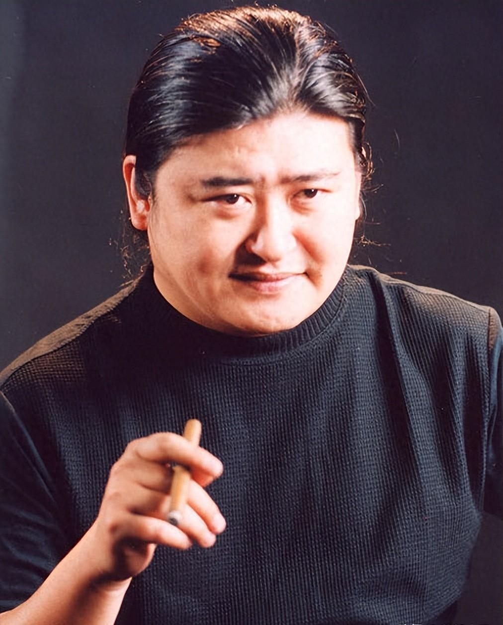 kaiyun体育刘欢病逝原因被扒!不死癌症仅冰山一角,2个不良爱好或成催命符